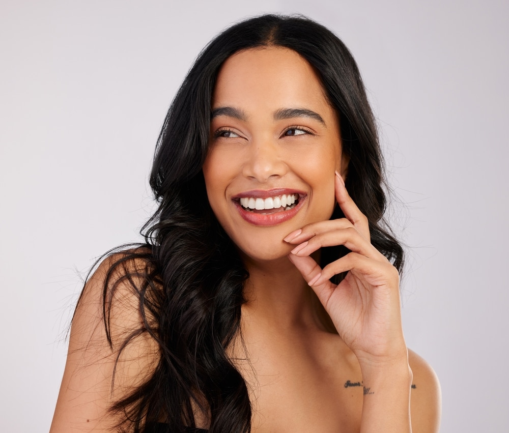 Best Hairstyles for Hair Loss (Female): Tips & Style Ideas